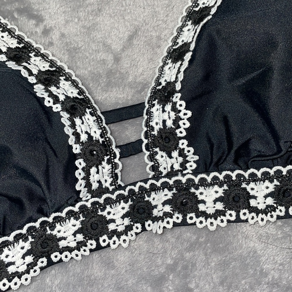Triangle bikini top - Picture 2 of 4